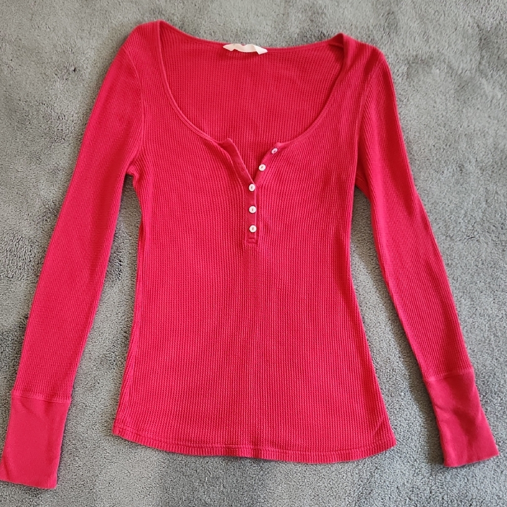 Old Navy Red Long Sleeve Henley Top - Picture 1 of 2